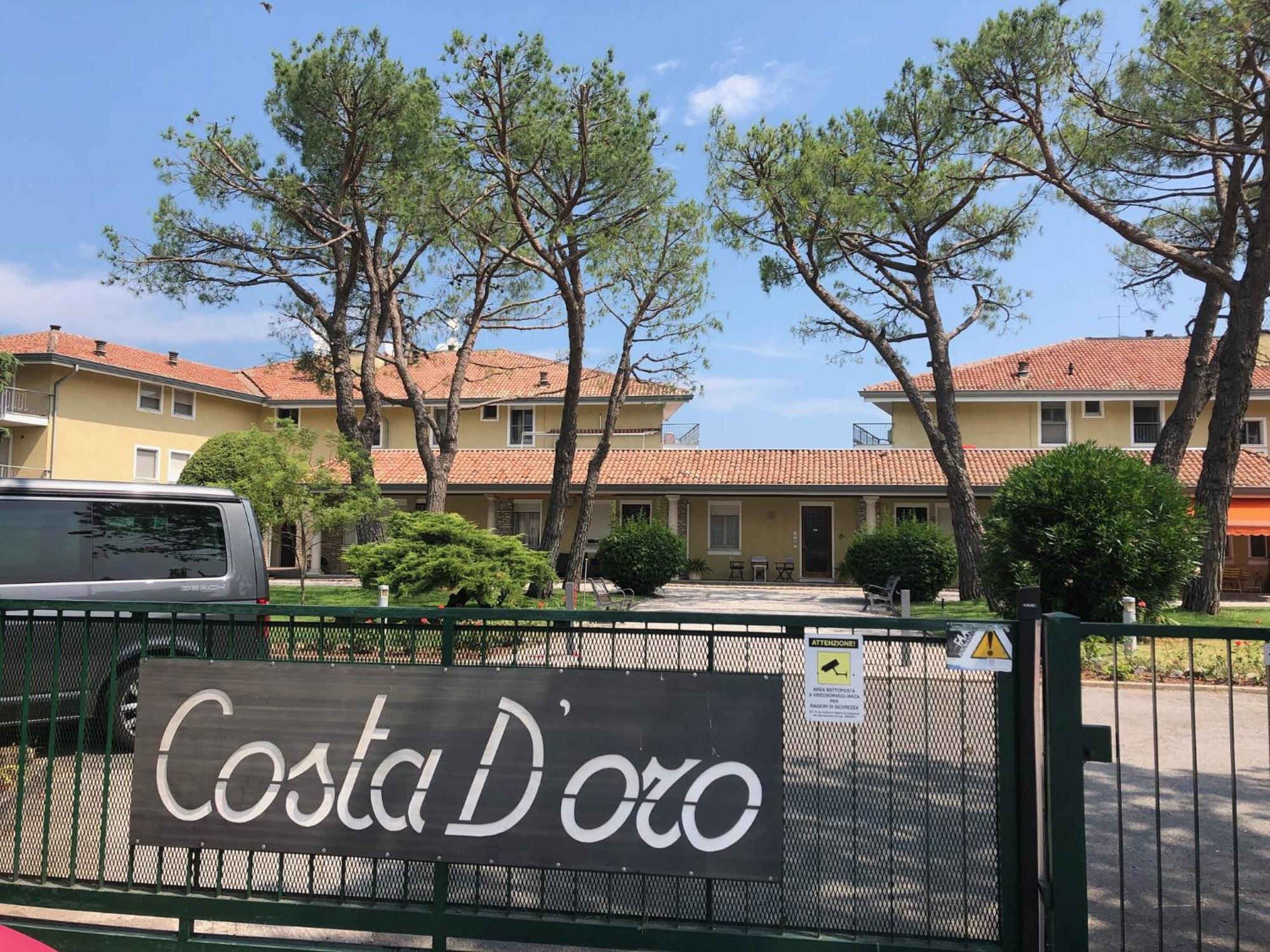 Seeblickwohnung Sirmione - Fronte Lago Mit Privatsteg Екстериор снимка